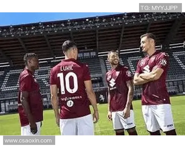 今晚都灵主场迎战国际米兰期待一场精彩对决的足球盛宴